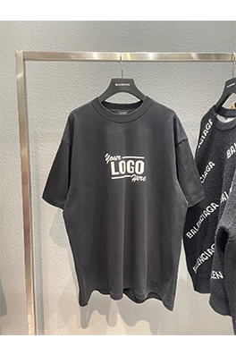 【バレンシアガ】 メンズ レディース 半袖Tシャツ   aat10315