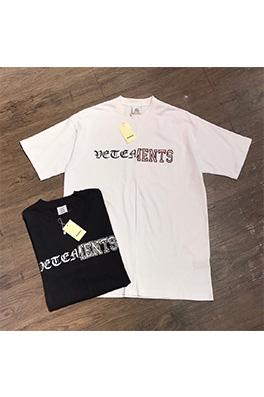 【ヴェトモン】メンズ レディース 半袖Tシャツ  aat10412