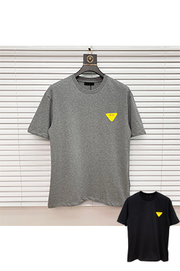 【プラダ】 メンズ レディース 半袖Tシャツ  aat10415