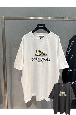【バレンシアガ】メンズ レディース 半袖Tシャツ  aat10614