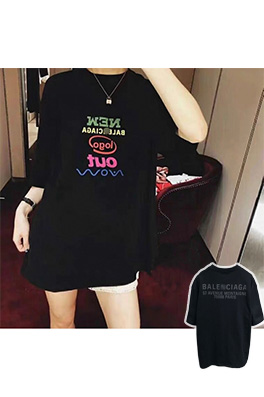 【バレンシアガ】メンズ レディース 高品質 半袖Tシャツ   aat10700