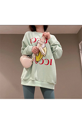【グッチ】メンズ レディース 長袖　スウェットTシャツ  aat10829