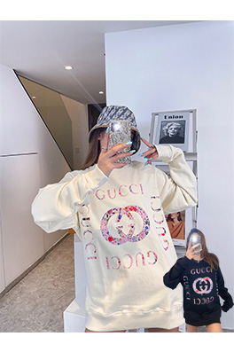 【グッチ 】メンズ レディース 長袖　スウェットTシャツ  aat10887