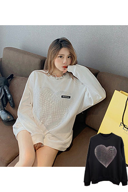 【バレンシアガ】メンズ レディース 長袖　スウェットTシャツ  aat10909
