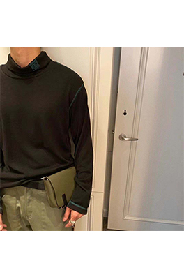 【LOEWE】メンズ レディース 長袖Tシャツ aat11549