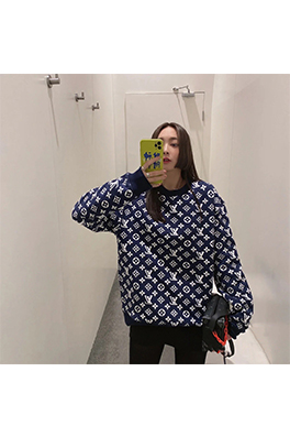 【ルイヴ*トン】メンズ レディース 長袖　スウェットTシャツ aat11597