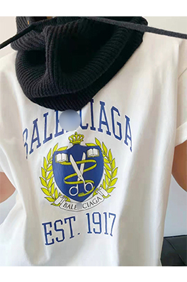 【バレンシアガ】メンズ レディース 半袖Tシャツ aat11720