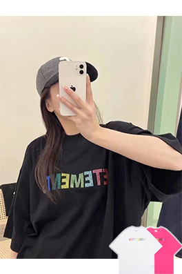 【ヴェトモン】メンズ レディース 半袖Tシャツ aat12302