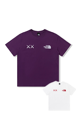 【ノースフェイス】×【KAWS】メンズ レディース 半袖Tシャツ aat12355