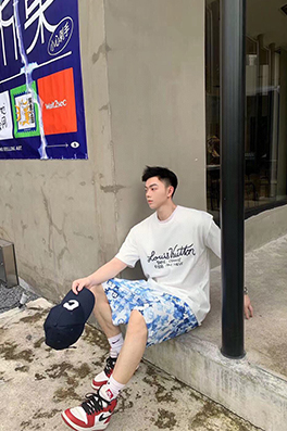【ルイヴ*トン】メンズ レディース 半袖Tシャツ aat12708