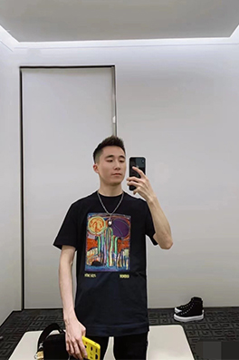 【ジバンシイ】メンズ レディース 半袖Tシャツ aat12770