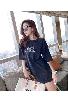 【バレンシアガ】メンズ レディース 半袖Tシャツ aat12896