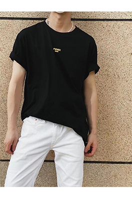 【フェンディ】メンズ レディース 半袖Tシャツ aat13052