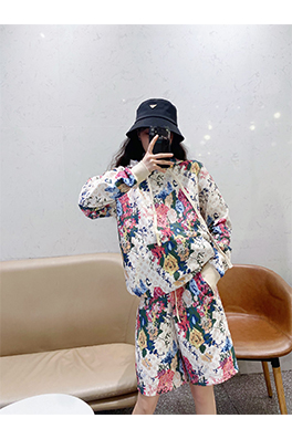 【ルイヴ*トン】フード Tシャツ パーカー  aat13281