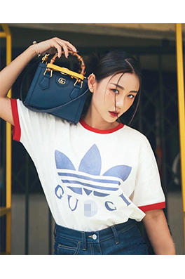 【アディダス】×【グッチ】メンズ レディース 半袖Tシャツ  aat13295