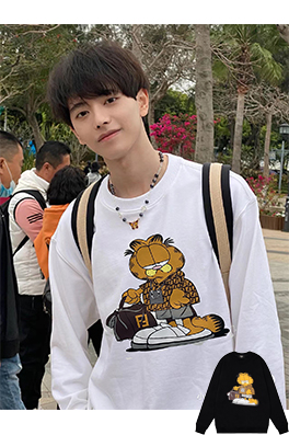 【フェンディ】メンズ レディース 長袖　スウェットTシャツ  aat13333