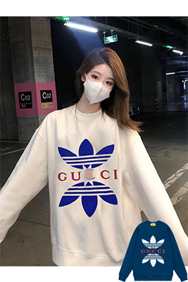 【グッチ】×【アディダス】メンズ レディース 長袖　スウェットTシャツ  aat13384