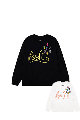 【フェンディ】メンズ レディース 長袖　スウェットTシャツ  aat13725