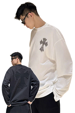 美品♡クロムハーツ　刺繍長袖Tシャツ　ホワイト　Sサイズ　ユニセックス 美品♡クロムハーツ 刺繍長袖Tシャツ ホワイト Sサイズ ユニセックス