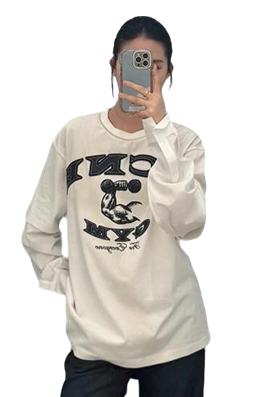 【アクネ ストゥディオ ズ】メンズ レディース 長袖Tシャツ aat22053