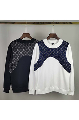 【ルイヴ*トン L*uis Vuitt*n】メンズ レディース 長袖　スウェットTシャツ  aat8930