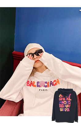 【バレンシアガ】 メンズファッション フード Tシャツ パーカー   aat9238