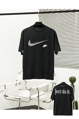 【ナイキ 】メンズ レディース 半袖Tシャツ  aat9722