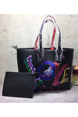 【クリスチャ*ルブタ* Ch*istian Loub*utin】レディースバック abg1303