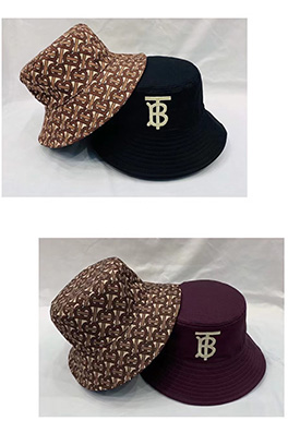 【バーバリー】両面 CAP 帽子   acc3141