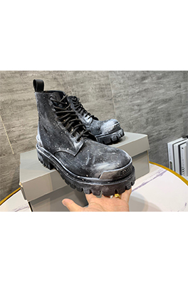 【バレンシアガ】高品質 ブーツ  メンズ   ash3633