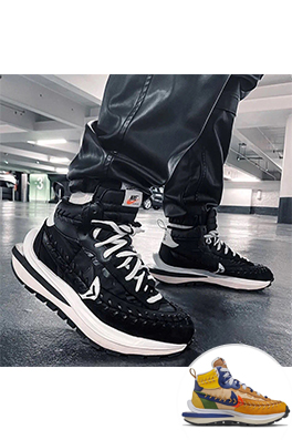 【ナイキ】×【JEAN PAUL GAULTIER】×【SACAI】メンズ レディース  スニーカー  ash3648