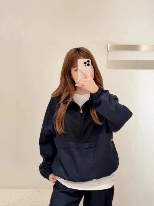 エレガントな装い♪【LOUIS VUITTON】ボックスジャケット セカンドブランド / 【ヴィトンタイプ】ジャケット アウター ajk6559