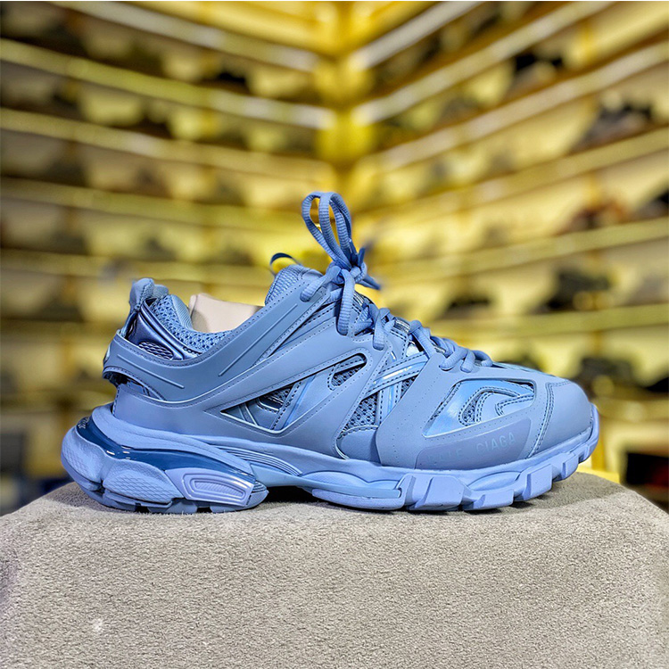 バレンシアガ BALENCIAGA（バレンシアガ） 23SS×Large Hoodie Oversized 712396