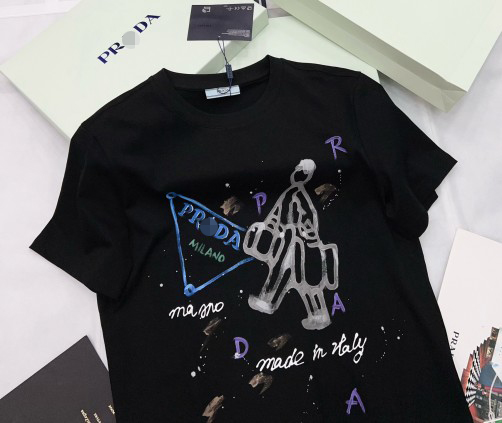 プラダ　半袖シャツ　カジュアル セカンドブランド / 【プラダタイプ】メンズ 半袖Tシャツ aat21228